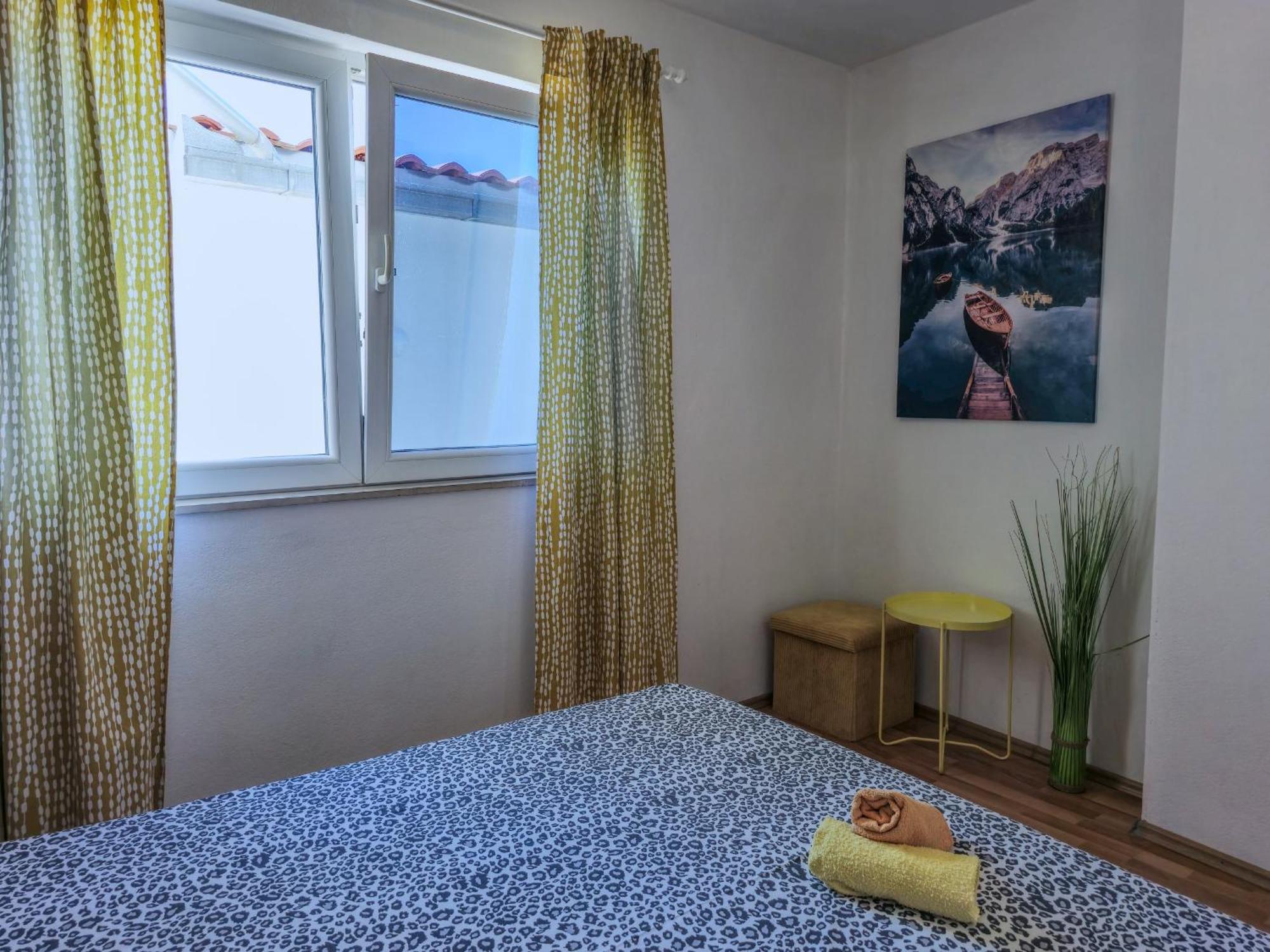 Apartments Neda Omiš Eksteriør billede